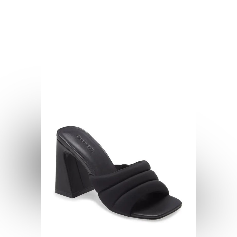 NWOT Open Edit Sheena Sandals